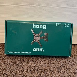 Brand New Sealed in Box onn. Full Motion TV Wall Mount